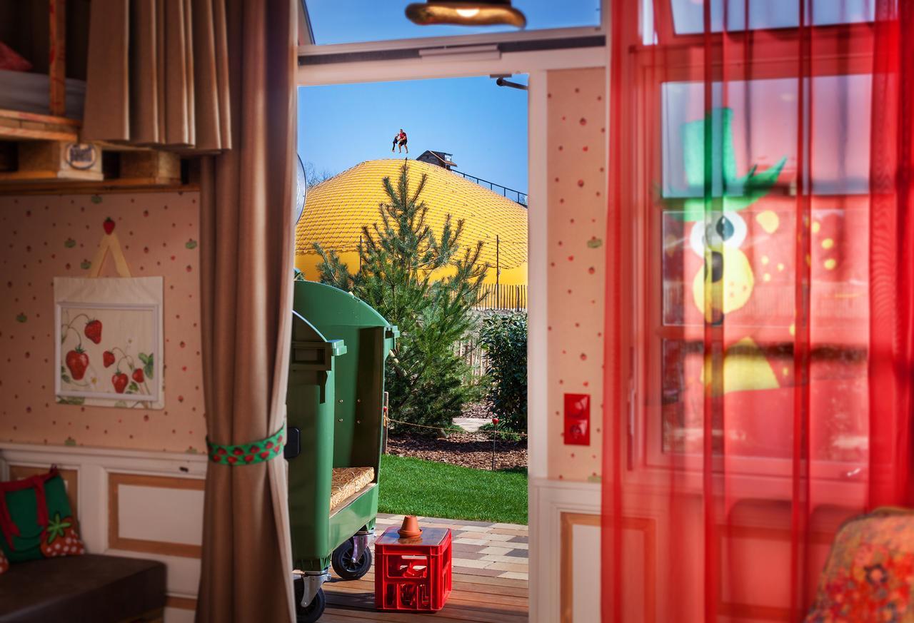 Karls Hotel Alles Paletti Рёверсхаген Экстерьер фото